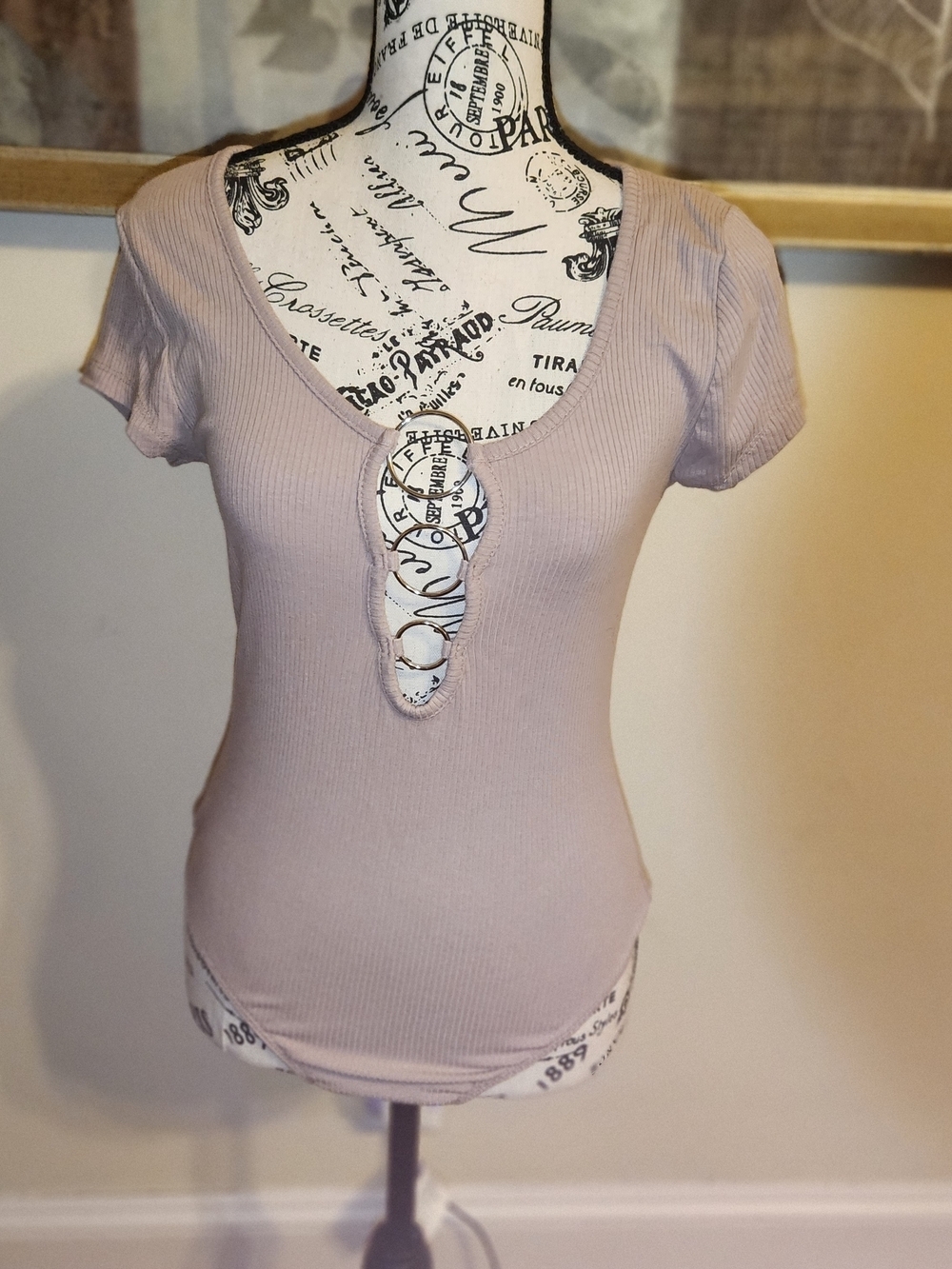 Rue21 Ribbed Short Sleeve Bodysuit with Front Ring Detail - Pinkish Tan